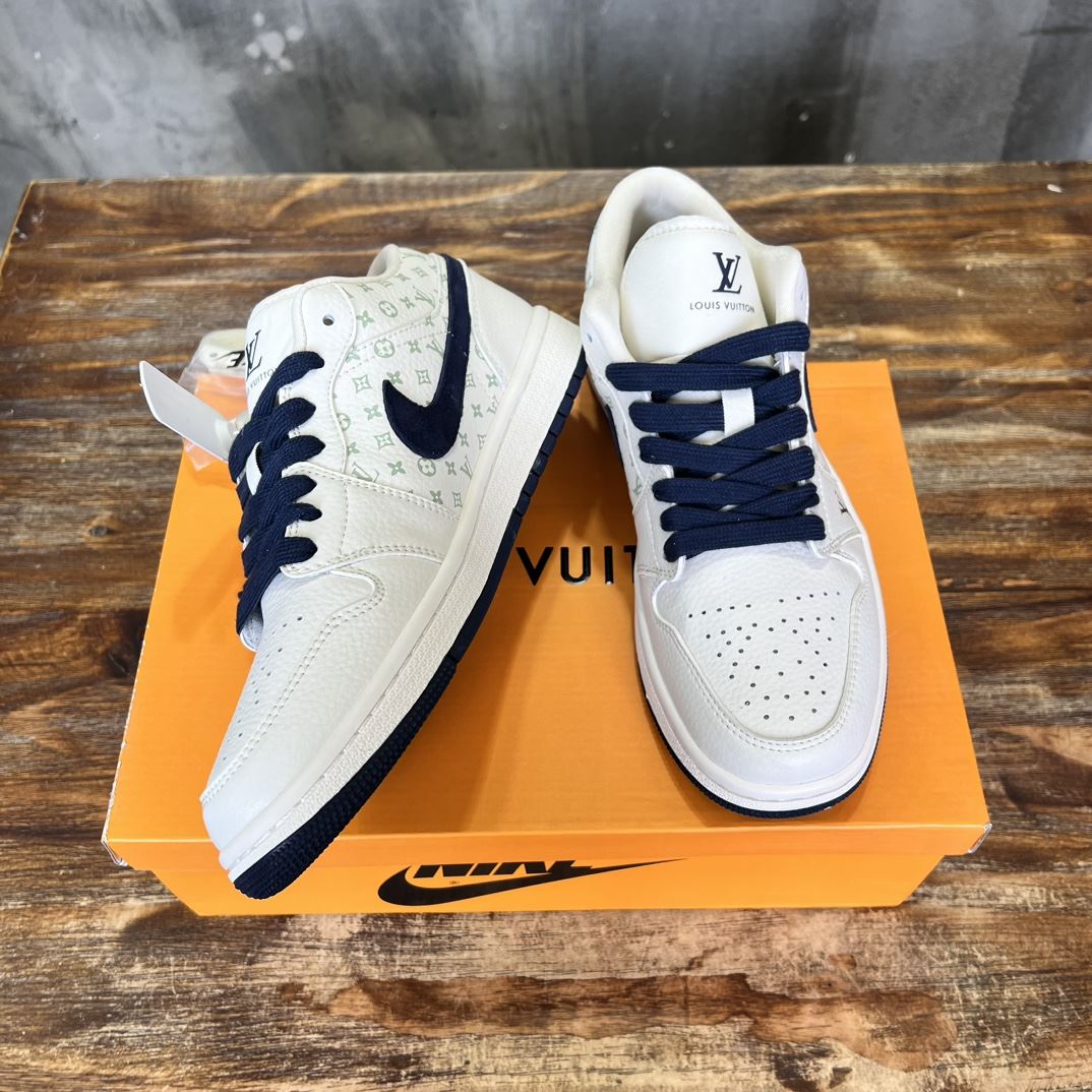 Nike Dunk Shoes